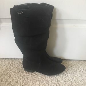Women’s Zip-Ip Black Boots